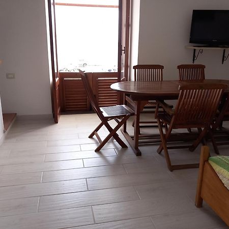 Casa Del Vento Apartment Đảo Lipari Ngoại thất bức ảnh