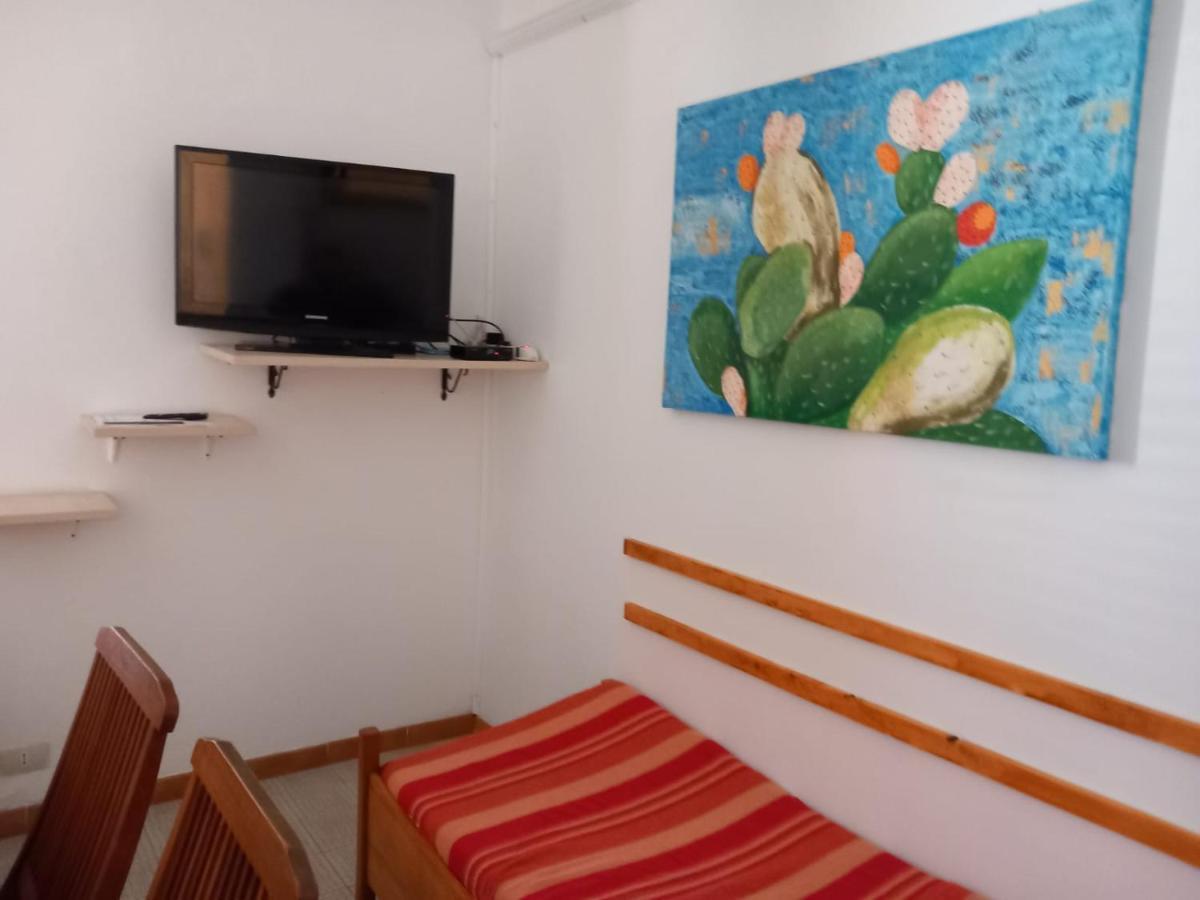 Casa Del Vento Apartment Đảo Lipari Ngoại thất bức ảnh